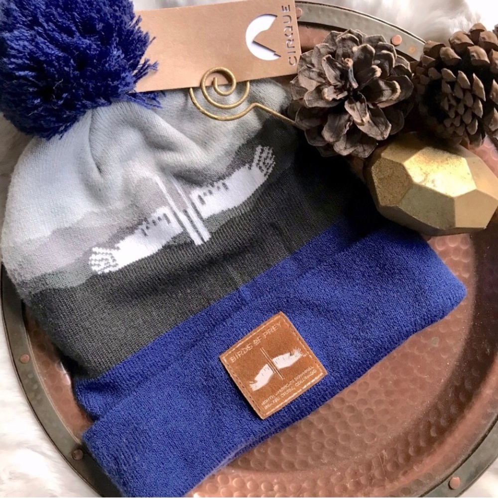 NWT 👉$20 W/Purchase👈 CIRQUE | Collector Beanie Pom Hat Vail Beavercreek Ski